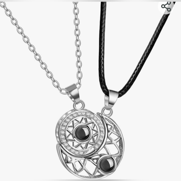 Necklace - Picture 1 of 4